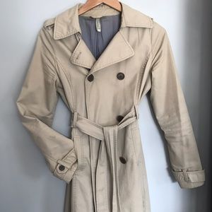 Classic spring trench /utility coat EUC